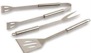 SET 3PZ BARBECUE CON VALIGETTA