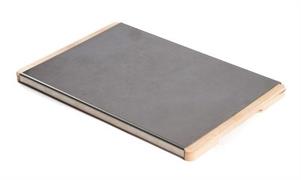 TAGLIERE INOX 18/10 35X25CM BASE LEGNO ART 1152